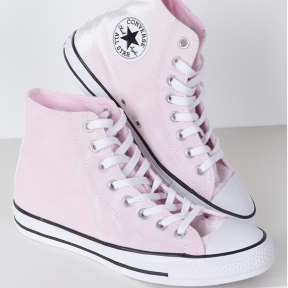 velvet converse pink